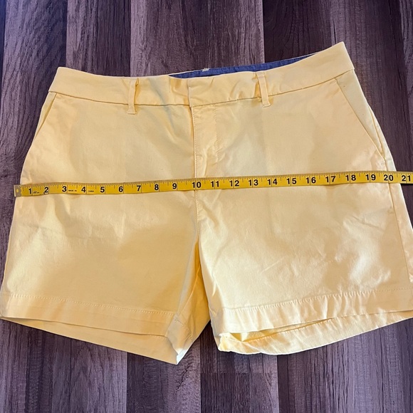 Tommy Hilfiger Yellow Hollywood Bermuda Shorts SZ 10 - Picture 9 of 14